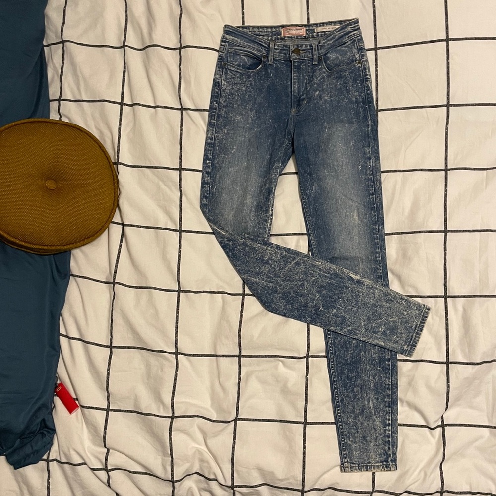 Acid Wash High Rise Jeans